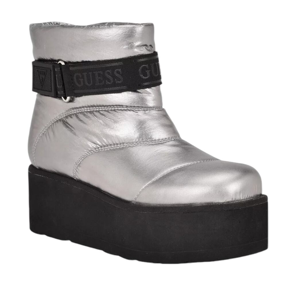 Guess Women's Jilona Platform Cold Weather Quilted Puffer Boots Silver Size 9